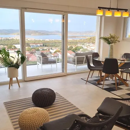 View Penhouse Apartment